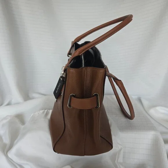 LIKE NEW Coach Swagger Carryall